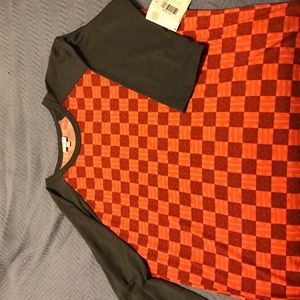 NWT LuLaRoe Randy 3/4 sleeve shirt
